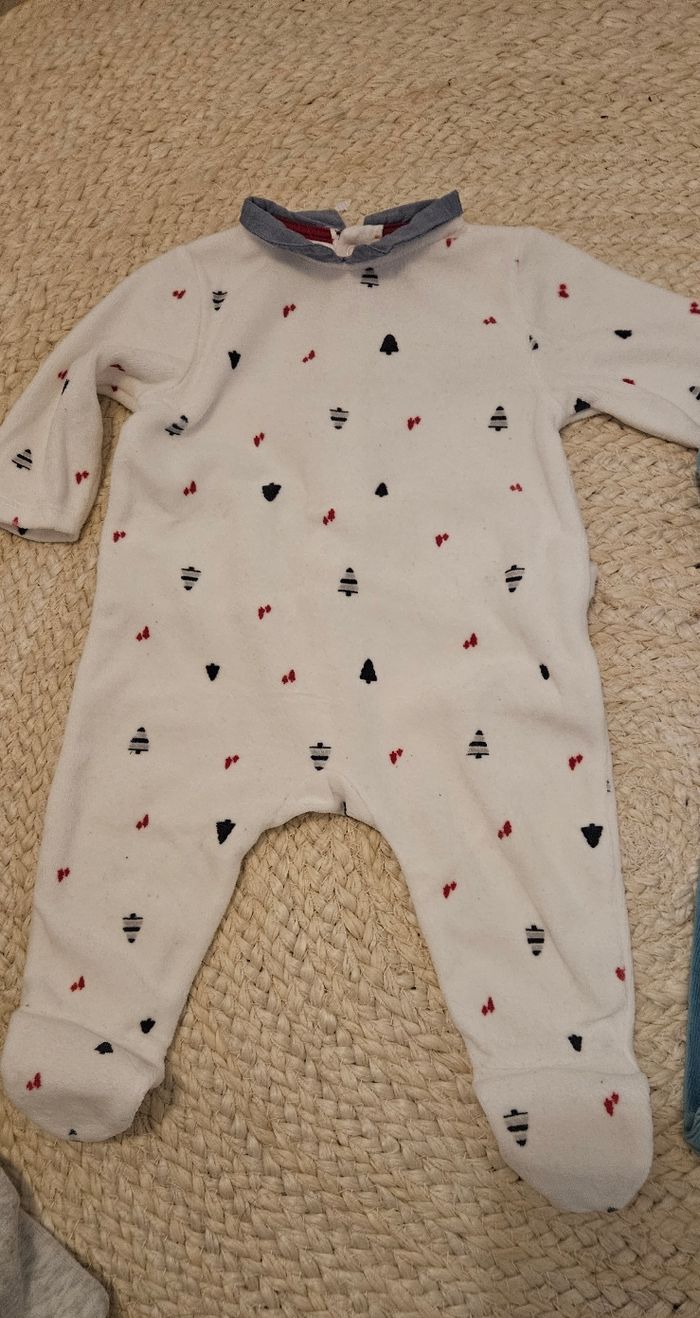 Lot 5 pyjamas velours 3mois - photo numéro 6