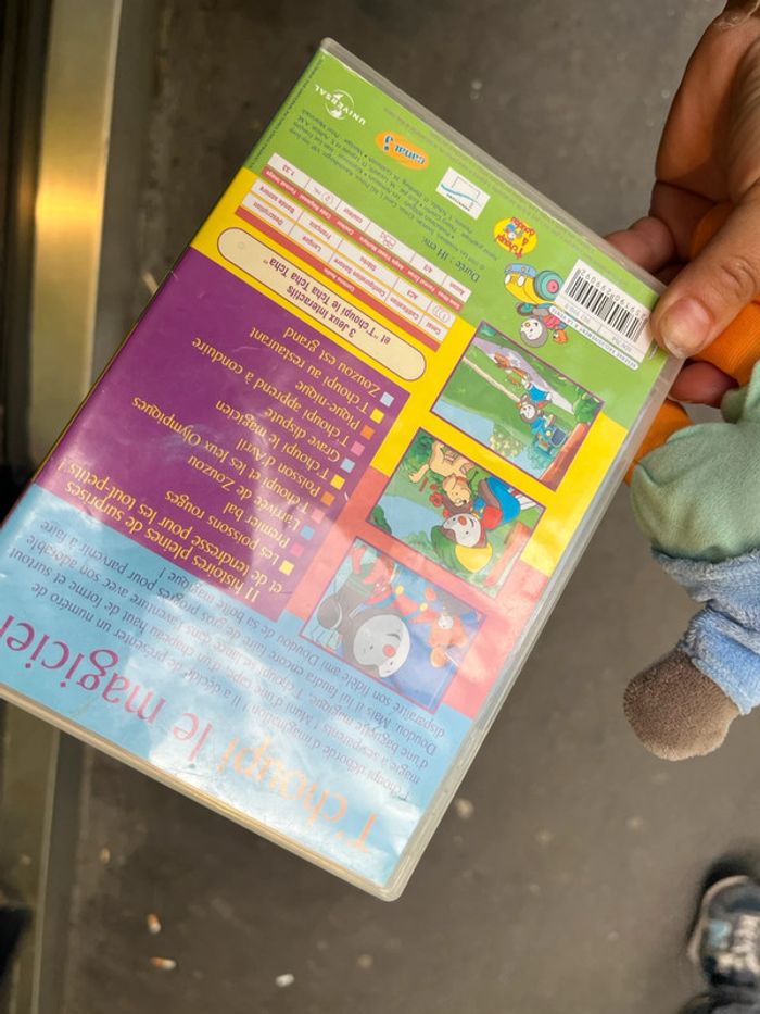 Jouet en peluche T’choupi - photo numéro 4