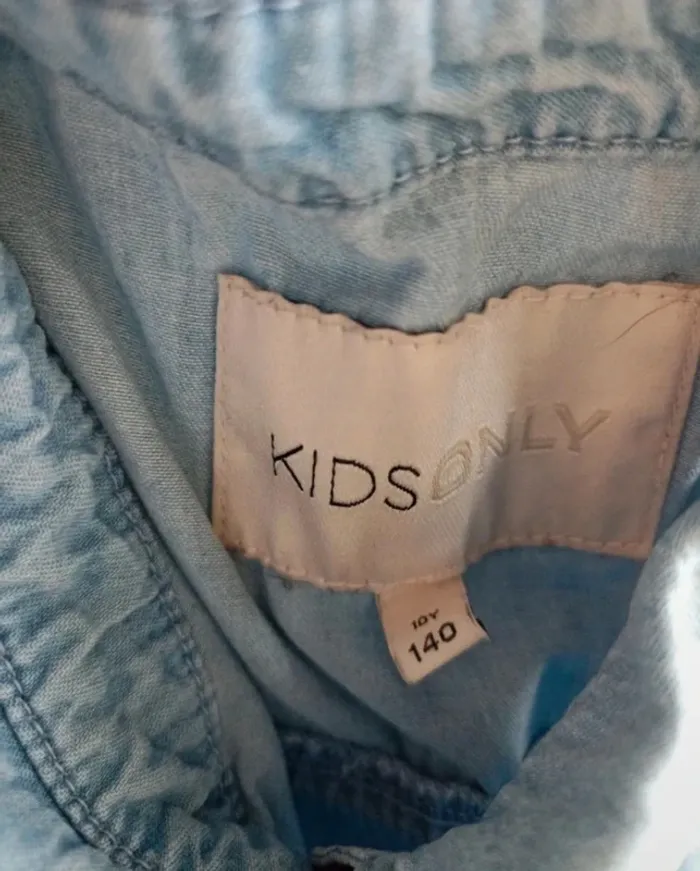 Combi short taille 10 ans / 140 - photo numéro 3