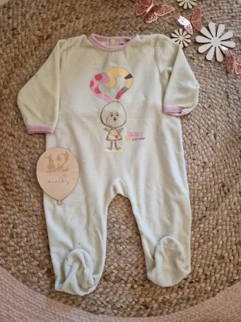 Pyjama 1 pièce bébé fille 12 mois
