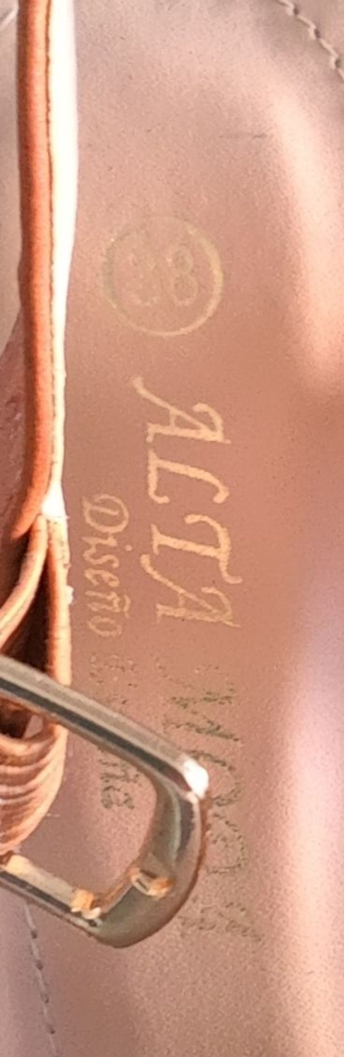 Chaussures à talon marque Alta Moda taille 38 couleur marron pour femme - photo numéro 3