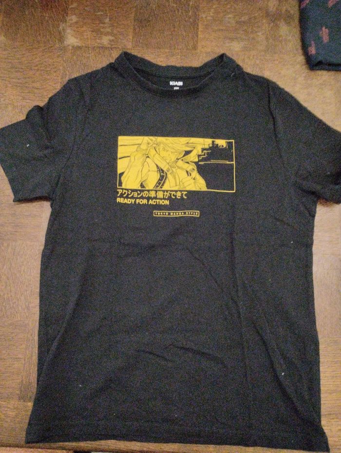 T-shirt