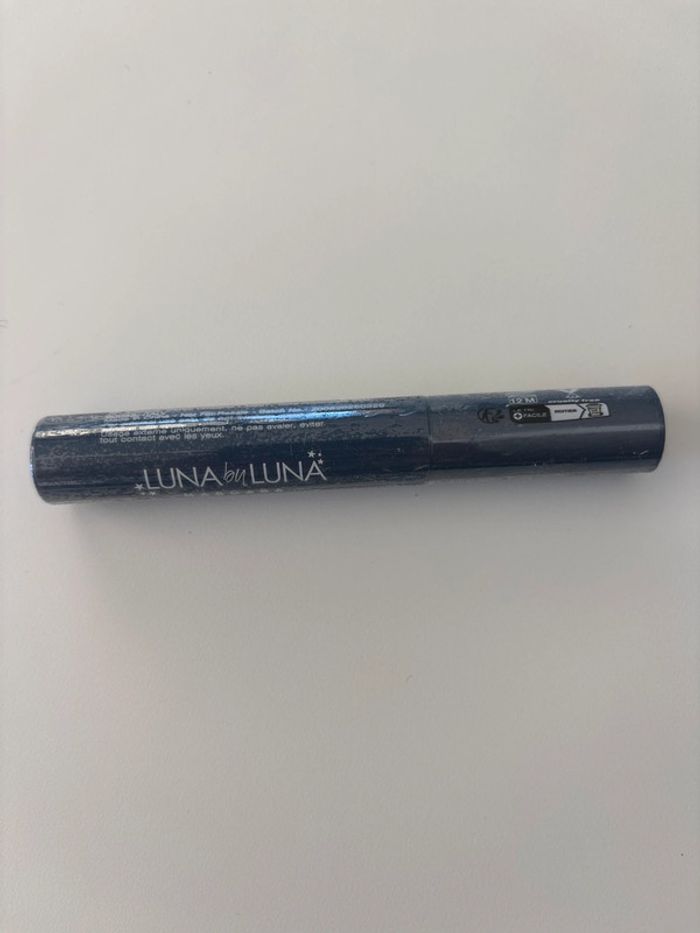 Mascara Luna by Luna – teinte Electric (bleu) Neuf