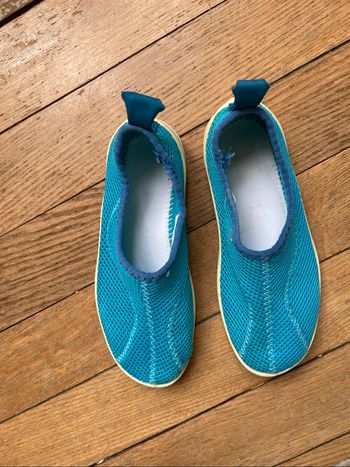 Chaussures pour piscine P30-31 Décathlon