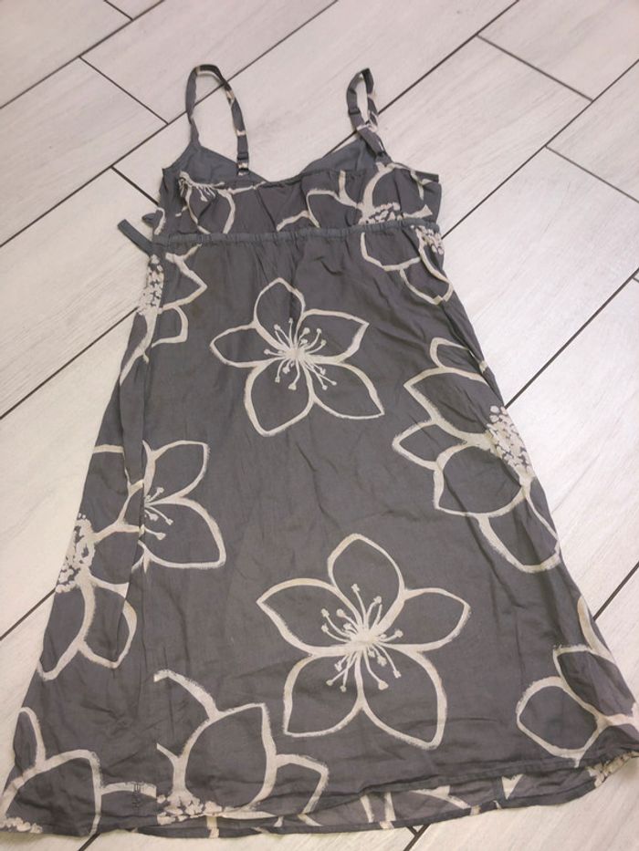 Robe esprit - photo numéro 2