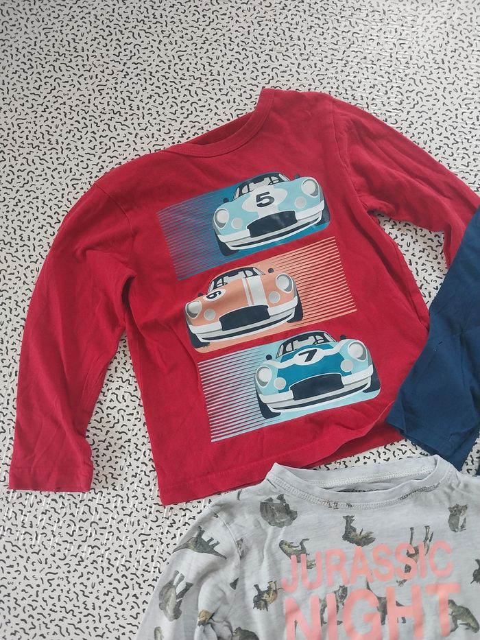 Lot 3 hauts pyjama garçon 5 ans – dinos, voitures & pompier - photo numéro 4