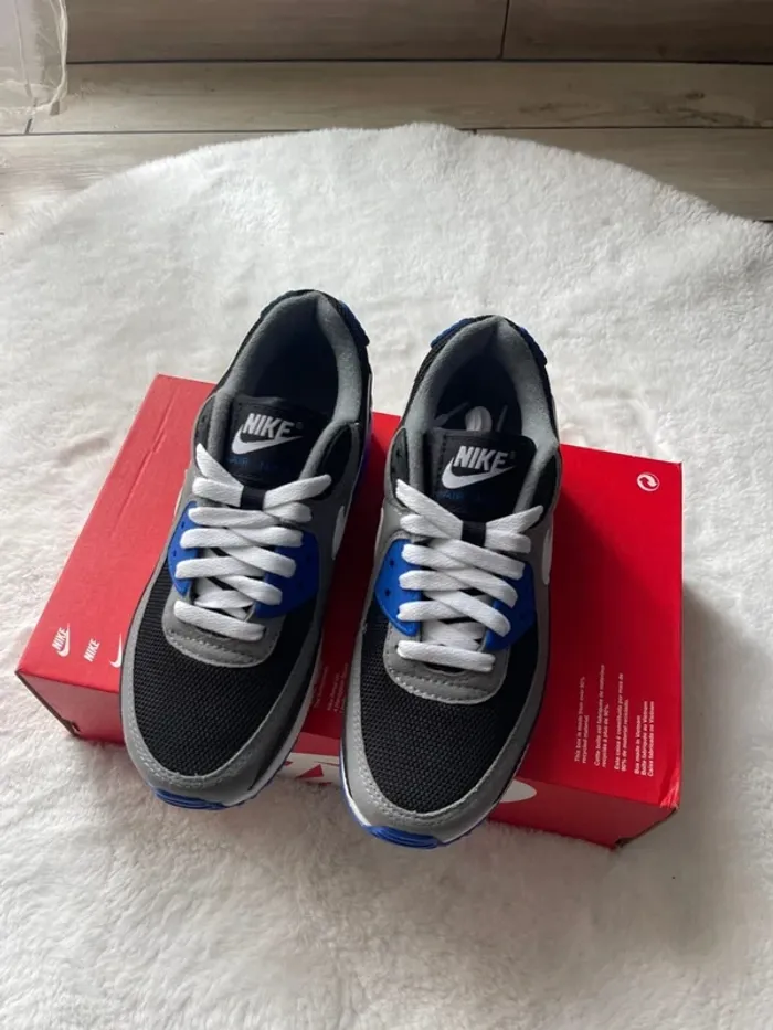 Basket Nike air 90 - photo numéro 2