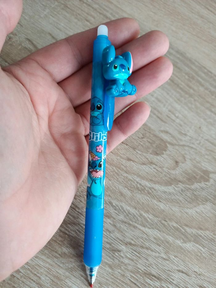 Stylo bleu stitch - photo numéro 2