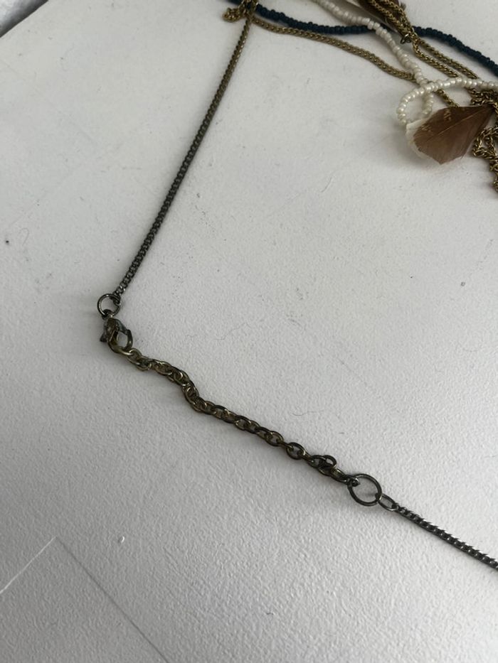 Collier sautoir long avec plumes et perles - photo numéro 5