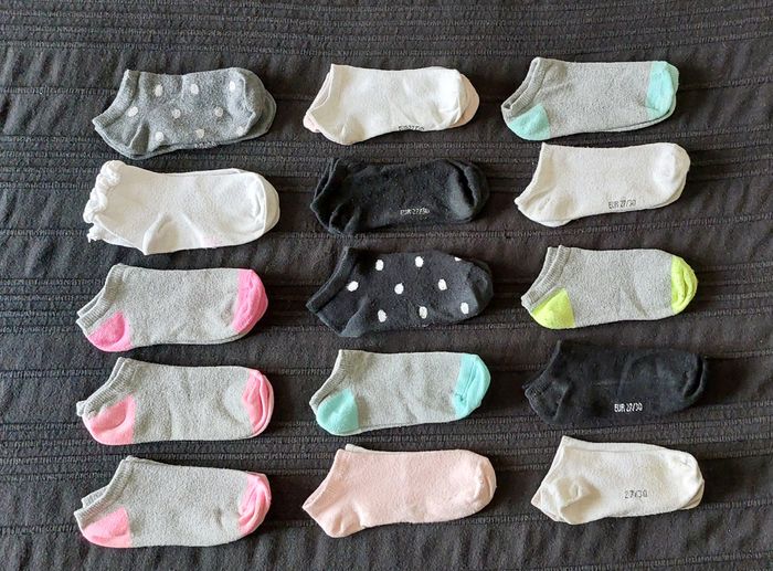 15 paires de socquettes taille 27-30 - photo numéro 2