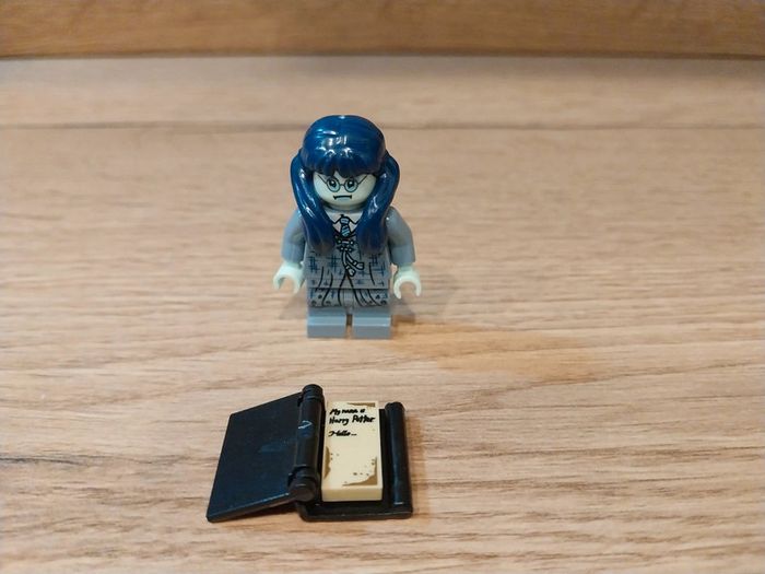 Figurine type lego Mimi Geignarde Harry Potter - photo numéro 4