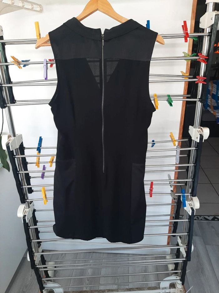 Robe noire - photo numéro 4