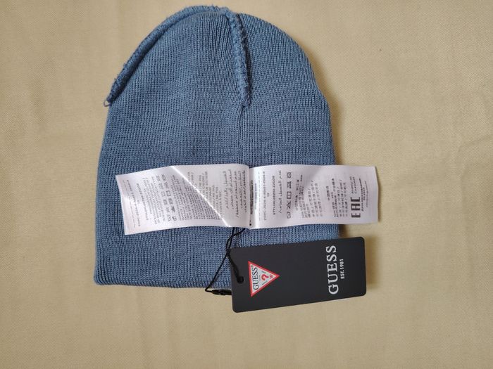 Bonnet GUESS neuf avec étiquette - Bleu Chiné - Taille XS - photo numéro 3