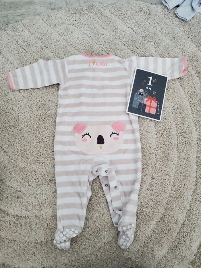 Pyjama - photo numéro 2