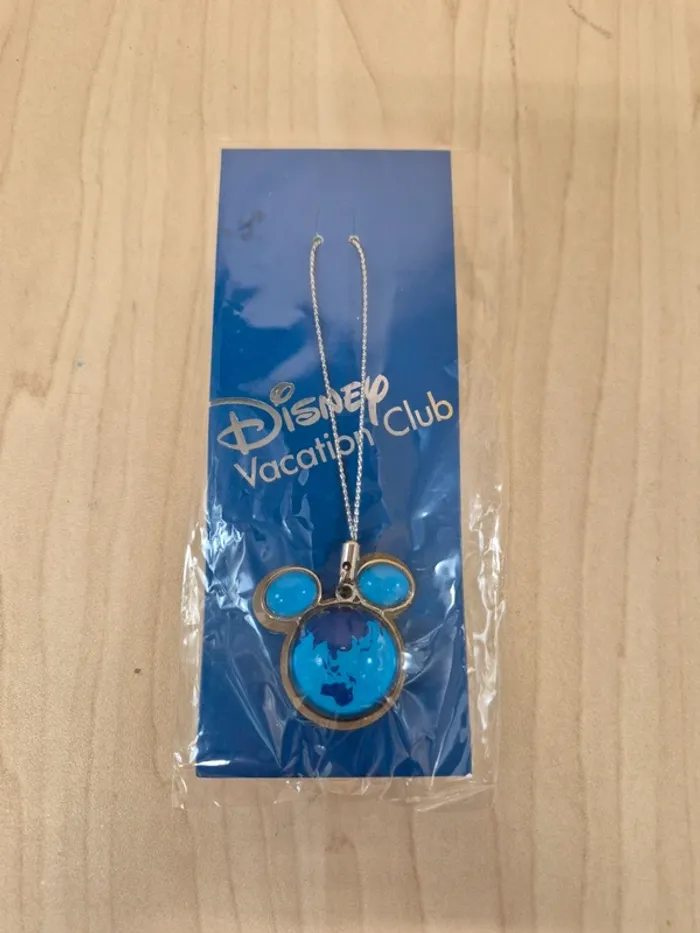 Strap Disney Vacation Club Japan