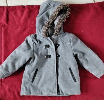 Manteau à capuche  gris  ,fermeture  ,poches  ,Kidkanai  ,3 ans  94cm