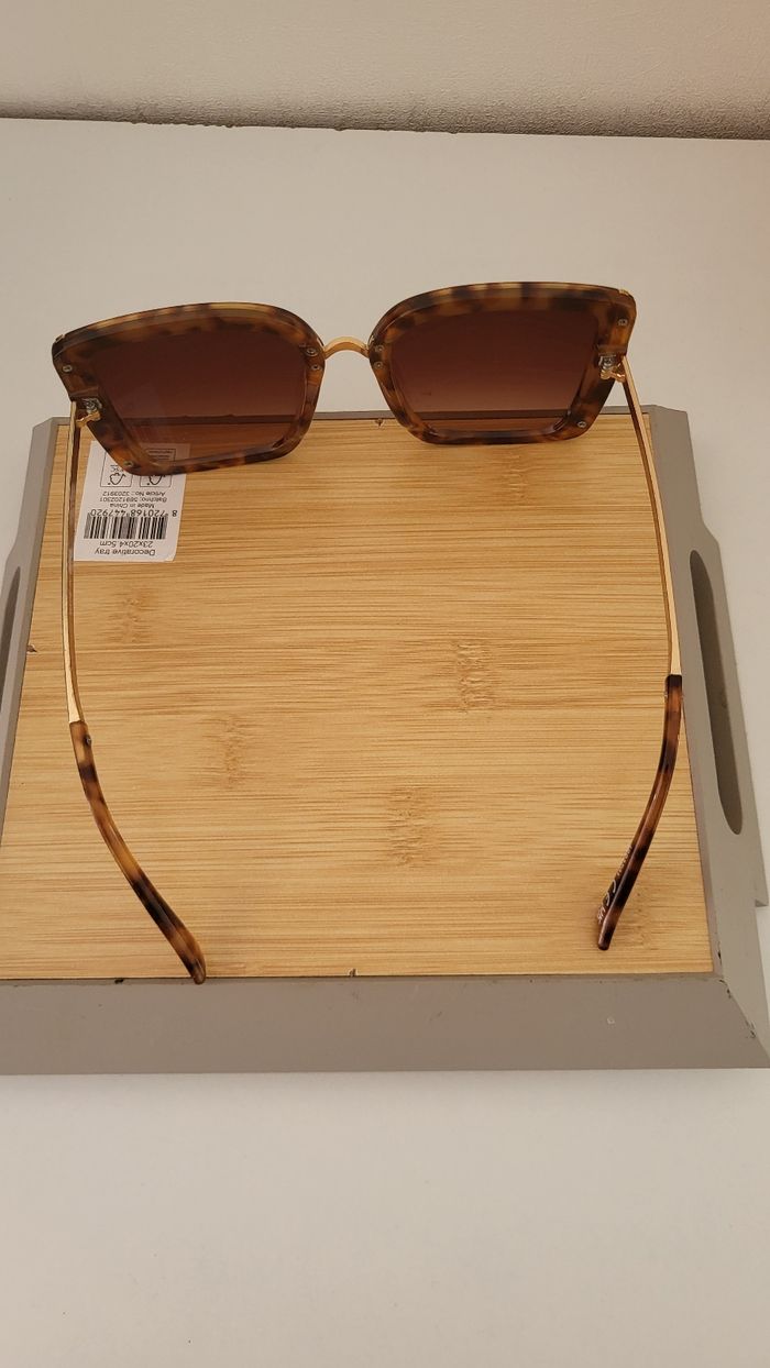 Lunettes de soleil - photo numéro 3