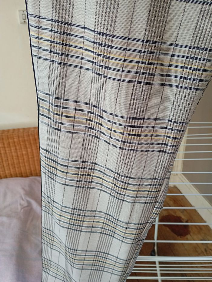 A vendre pantalon femme - photo numéro 3