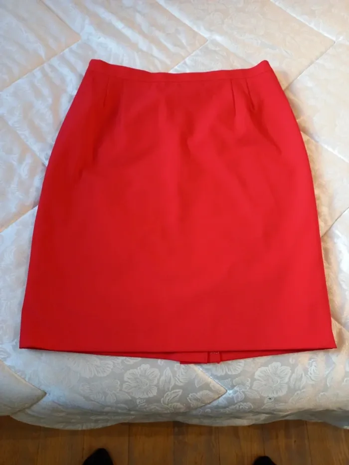 Jupe rouge T44