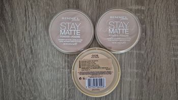 Rimmel - Stay Matte - Anti-brillance - Fini mat et naturel - 005 Beige soyeux (lot de 3)