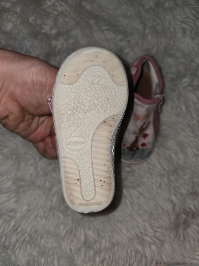 Chaussons t 22 - photo numéro 4