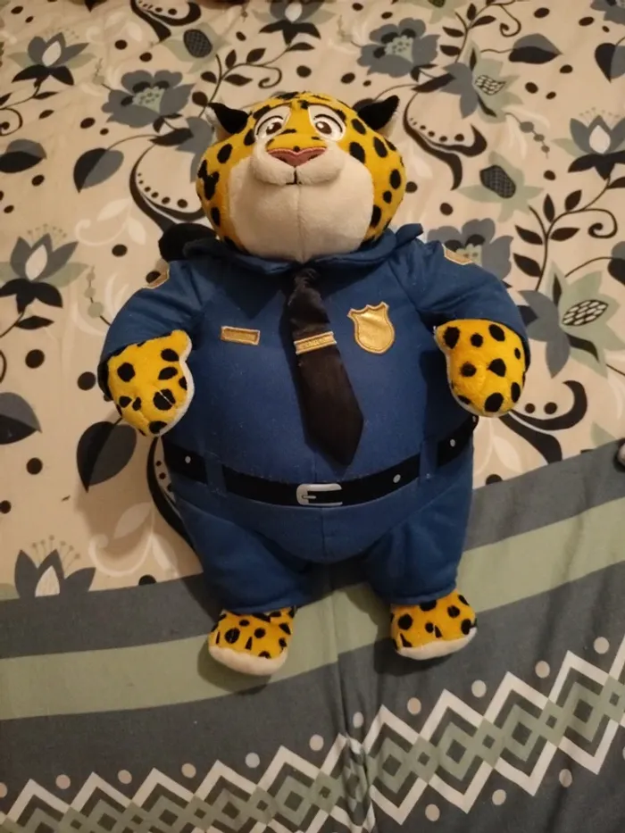 Peluche officier Zootopie (Clawhauser)