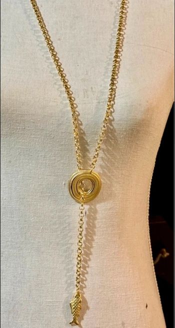 Collier sautoir V chaîne et cercle épais finition poisson acier inoxydable or habaha pais