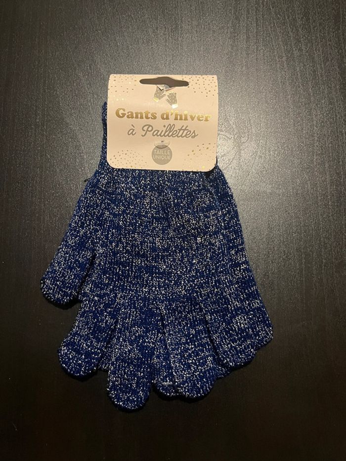 Gants à paillettes