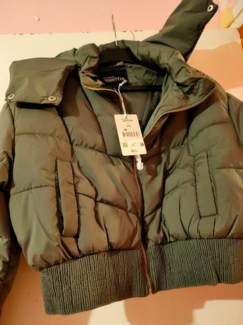 Doudoune taille xxs neuf 