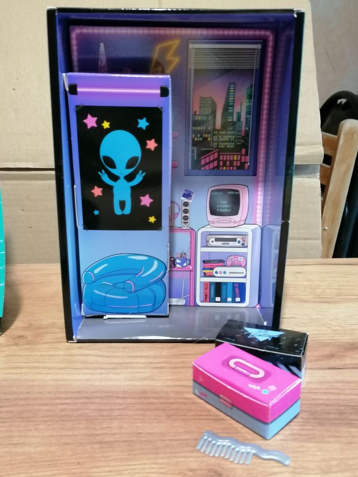 Poupée LOL surprise Tweens série 1 - photo numéro 7