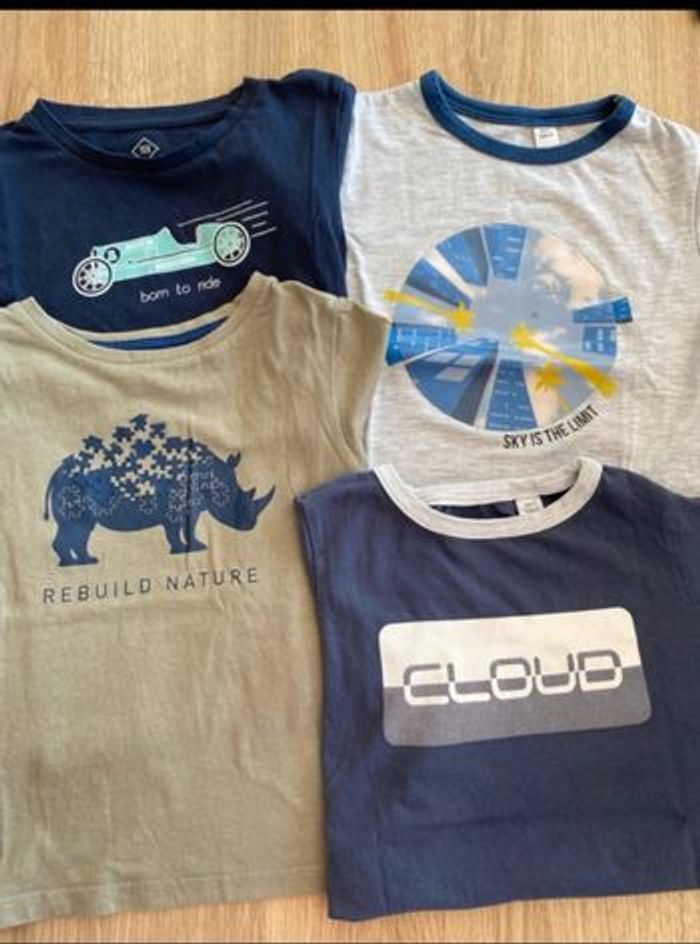 Lot de t-shirts 4 ans