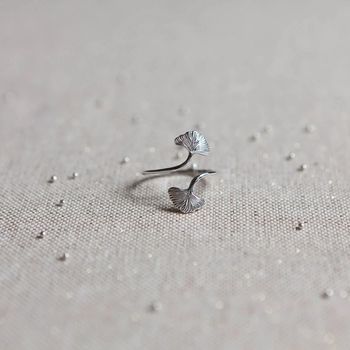 Bague feuilles de ginkgo biloba en argent