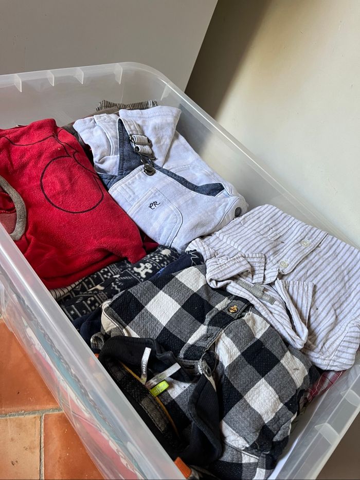 Lot vêtements garçon 2 ans - photo numéro 4