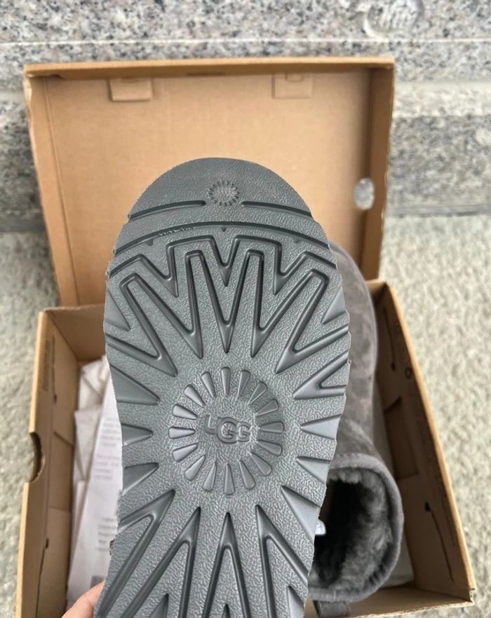 UGG classic ultra Mini - photo numéro 4