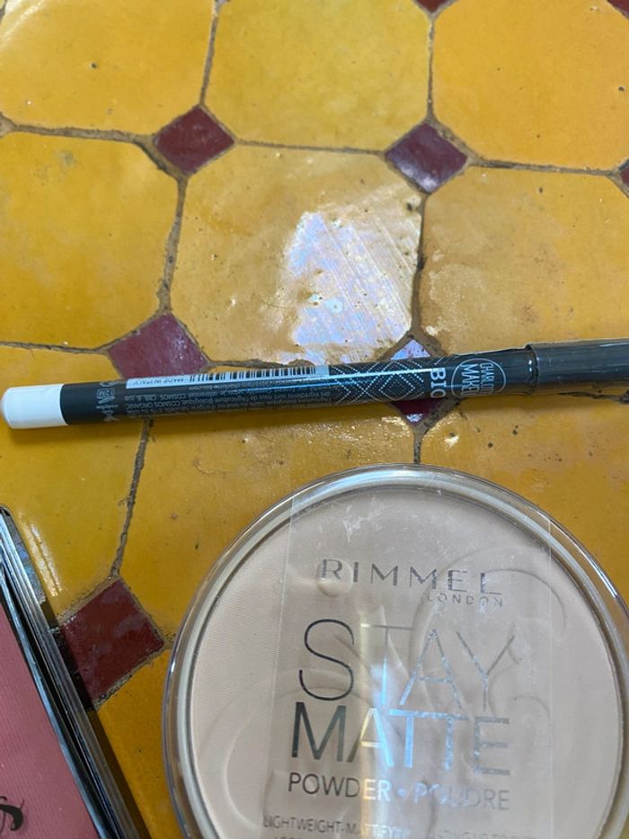 Lot maquillage - photo numéro 6