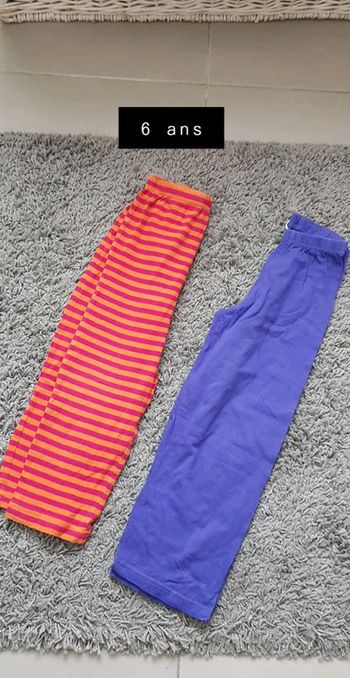 2 bas de pyjamas taille 6 ans