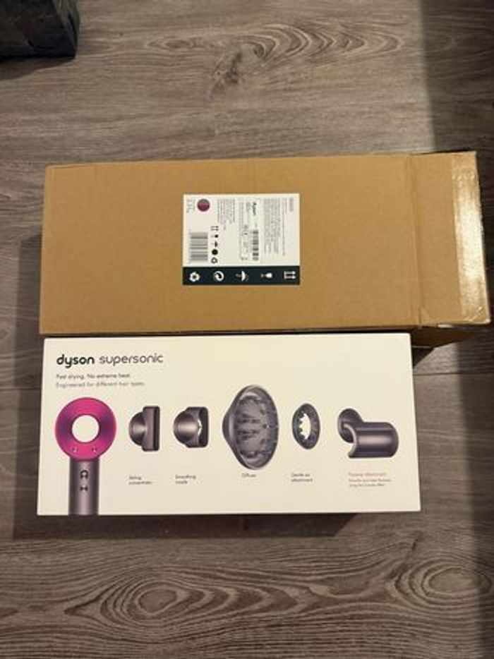 sèche-cheveux Dyson