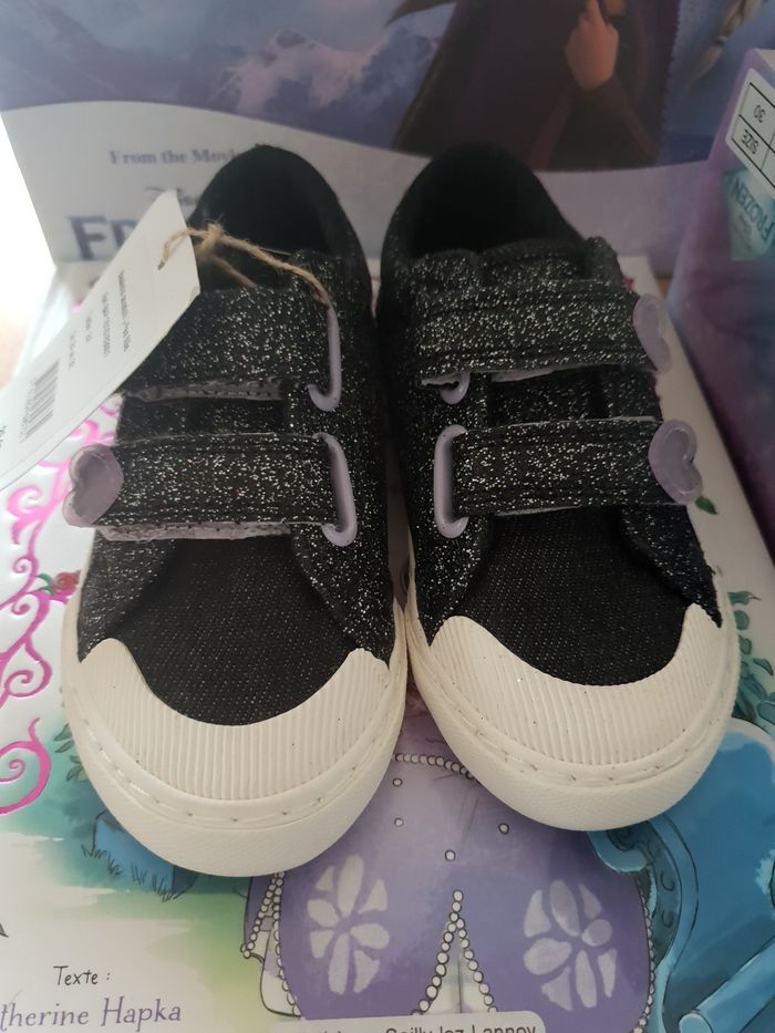 Chaussures Vertbaudet NEUVES - photo numéro 8