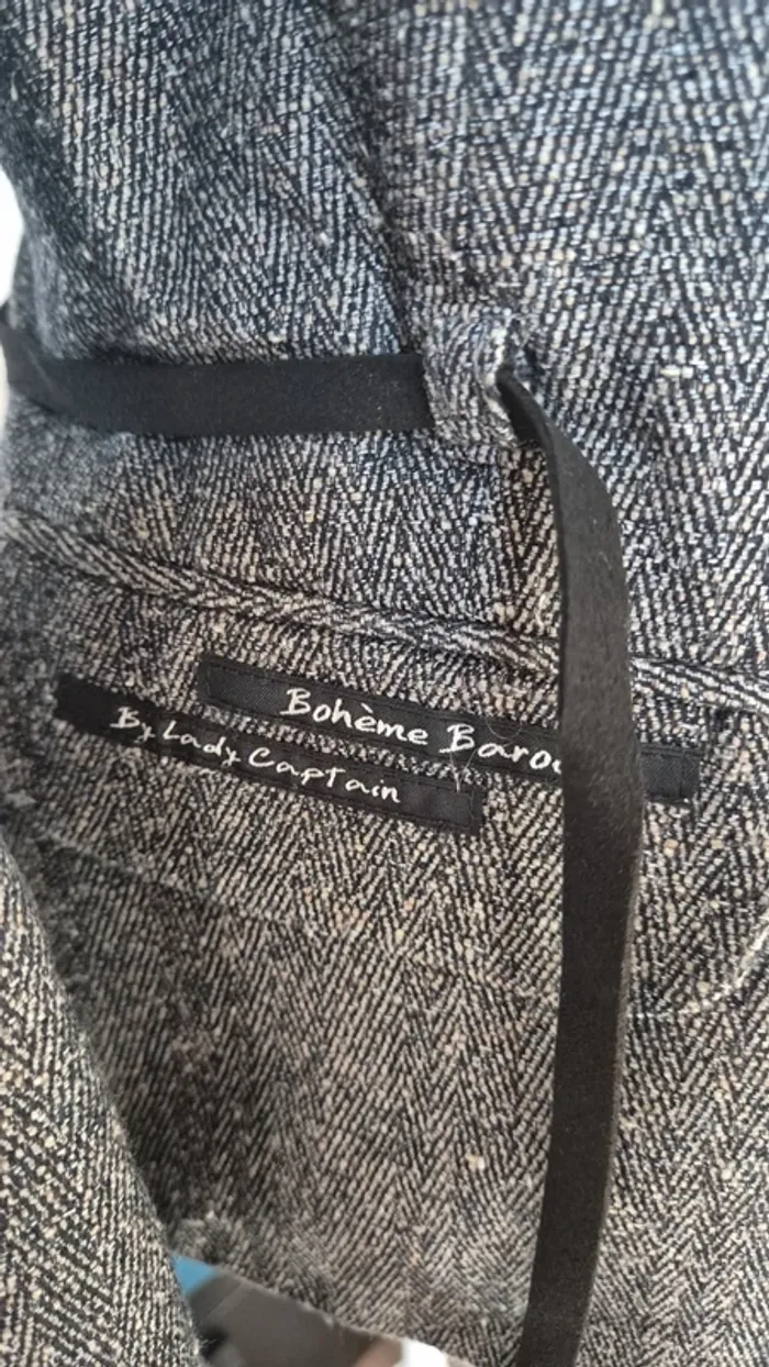 Veste Lady Captain Taille 42 - photo numéro 6