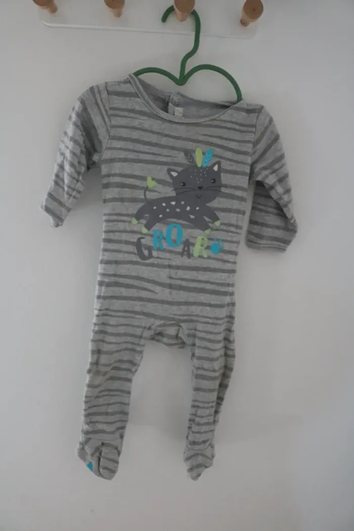 Lot pyjamas automne garçon 12 mois - photo numéro 4