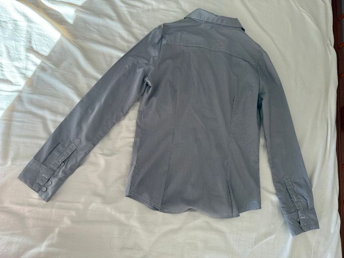 Chemise grise à rayures Taille 42 - photo numéro 3