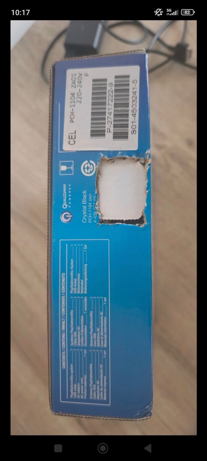 Console psvita avec 3 jeux - photo numéro 5