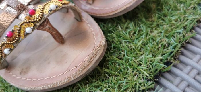 Sandales pointure 36 - photo numéro 2