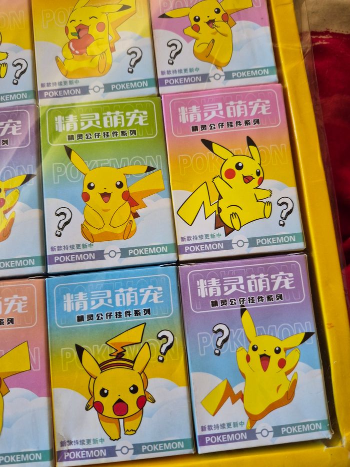 24 boîtes figurine pokemon - photo numéro 4
