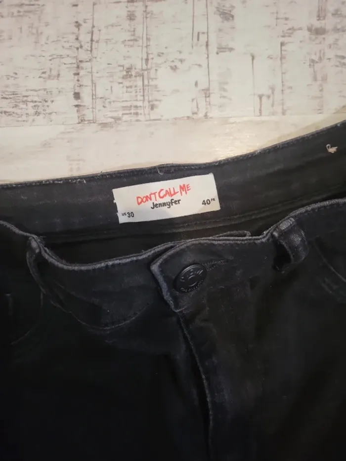 Jeans femme trouée - photo numéro 4