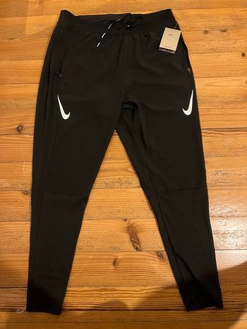 Nike running aeroswift 