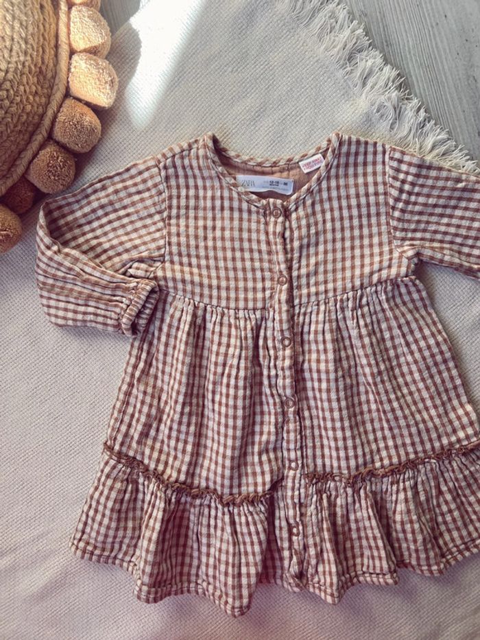 Magnifique robe Zara Vichy crème camel 12 18 mois 86 - photo numéro 3
