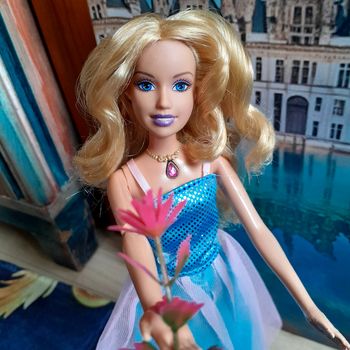 Mattel Poupée Barbie 2006 Princesse Rosella 