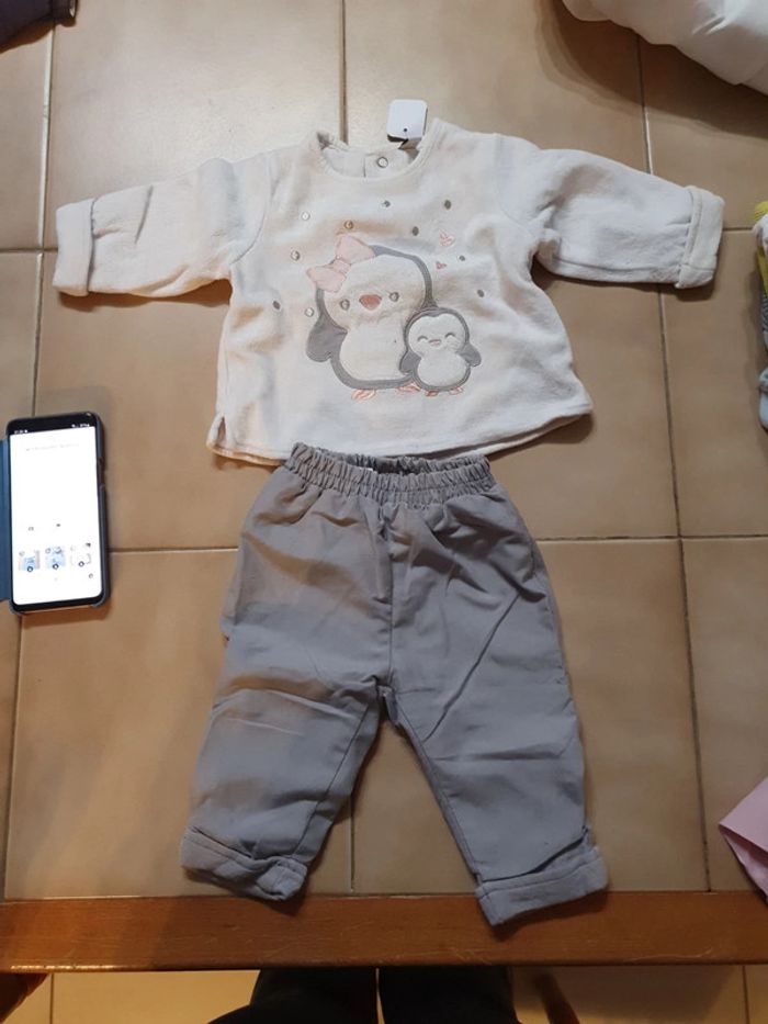 Haut et pantalon doublé 3 mois