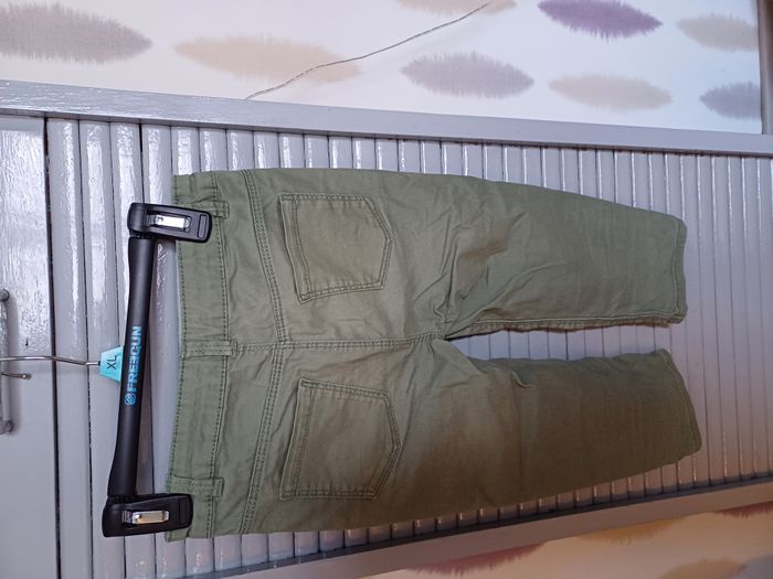 pantacourt et jeans pour filles Taille 7 ans - photo numéro 4